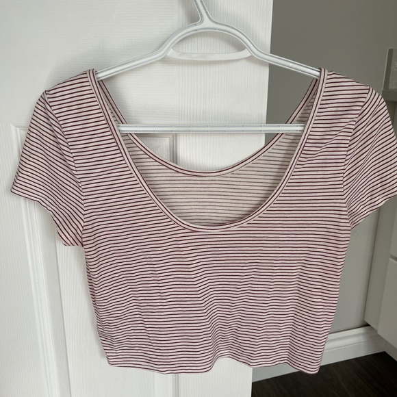 Striped crop top - Picture 1 of 2